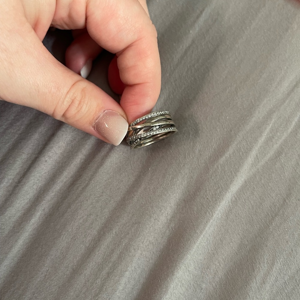 Pandora ring